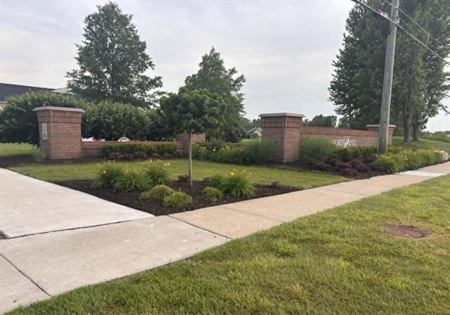 Builiding view fifty seven for 51713 Adler Park Dr W, New Baltimore, MI. 48051