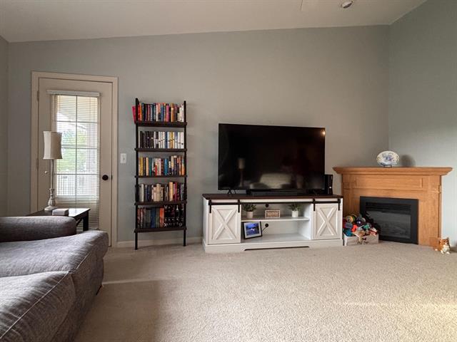 Builiding view two for 51713 Adler Park Dr W, New Baltimore, MI. 48051