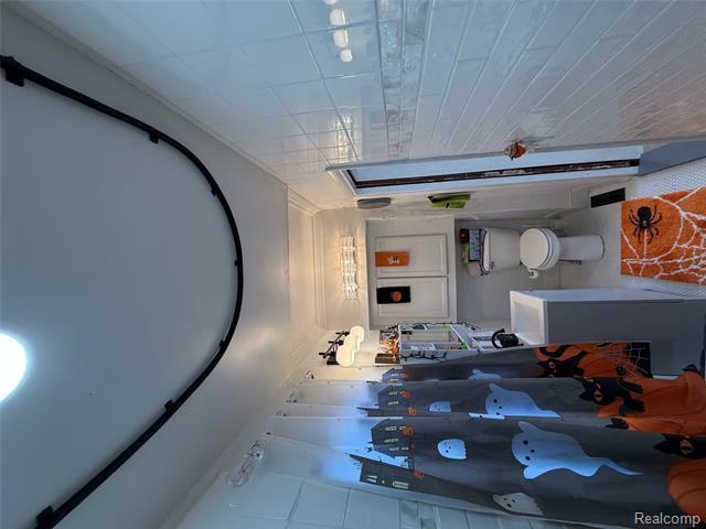 Builiding view eight for 6908 John St., Brown City, MI. 48416