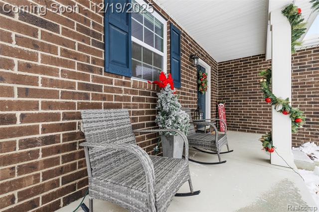 Builiding view three for 51336 Times Square, Utica, MI. 48315