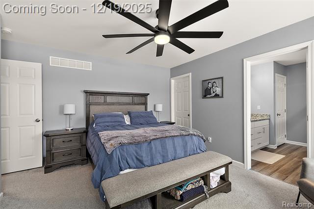 Builiding view twenty six for 51336 Times Square, Utica, MI. 48315