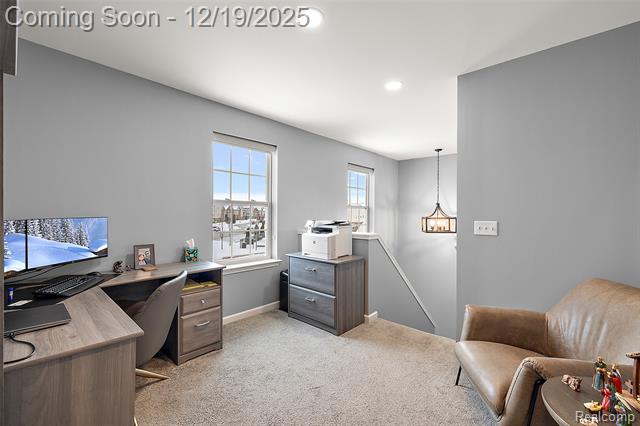 Builiding view twenty two for 51336 Times Square, Utica, MI. 48315