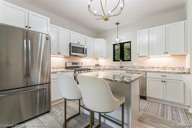 Builiding view fifteen for 1293 Brighton Lake, Brighton, MI. 48116