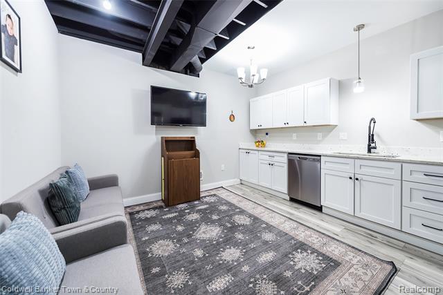 Builiding view forty nine for 1293 Brighton Lake, Brighton, MI. 48116