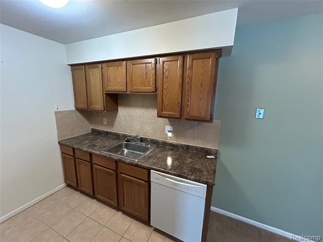 Builiding view three for 34650 Clarkson, Fraser, MI. 48026