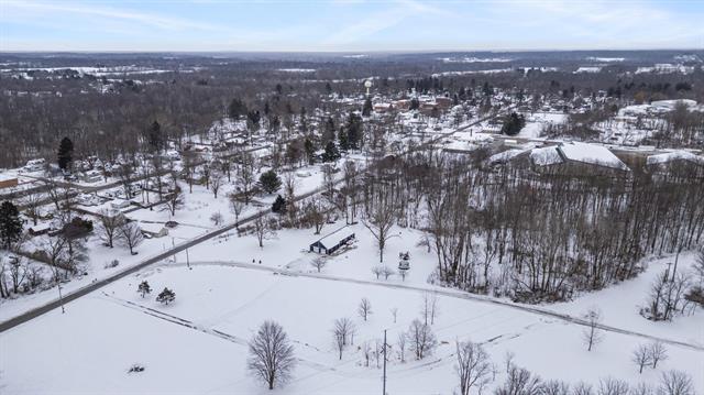 Builiding view twenty for 557 James, Lawrence, MI. 49064