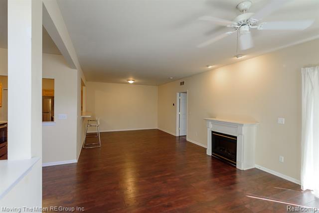 Builiding view four for 16784 Dover, Northville, MI. 48168