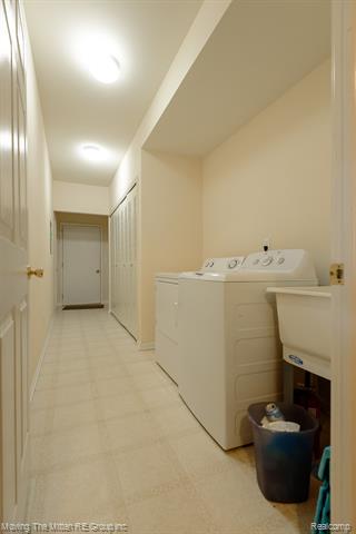 Builiding view fourteen for 16784 Dover, Northville, MI. 48168