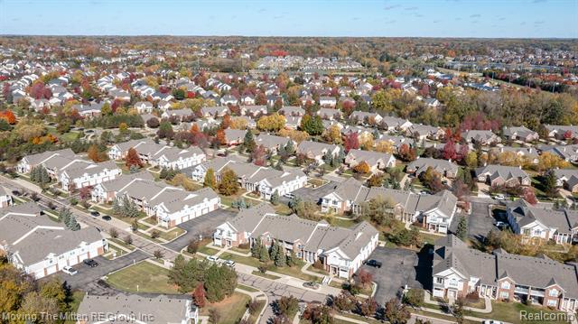 Builiding view thirty five for 16784 Dover, Northville, MI. 48168