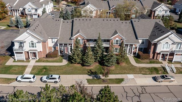 Builiding view thirty one for 16784 Dover, Northville, MI. 48168