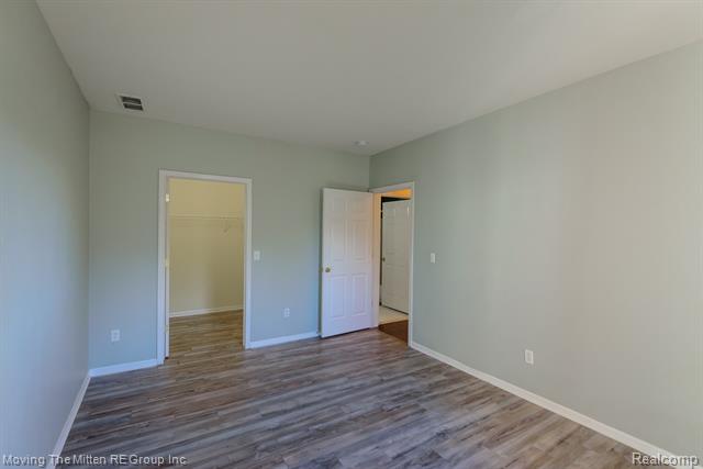 Builiding view twenty four for 16784 Dover, Northville, MI. 48168