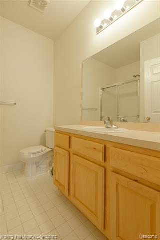 Builiding view twenty for 16784 Dover, Northville, MI. 48168