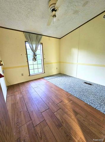 Builiding view eleven for 6392 Lake Rd, Millington, MI. 48746