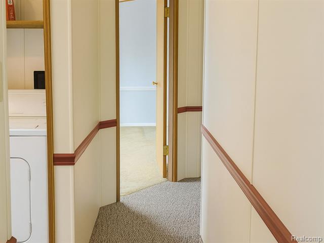 Builiding view six for 6392 Lake Rd, Millington, MI. 48746