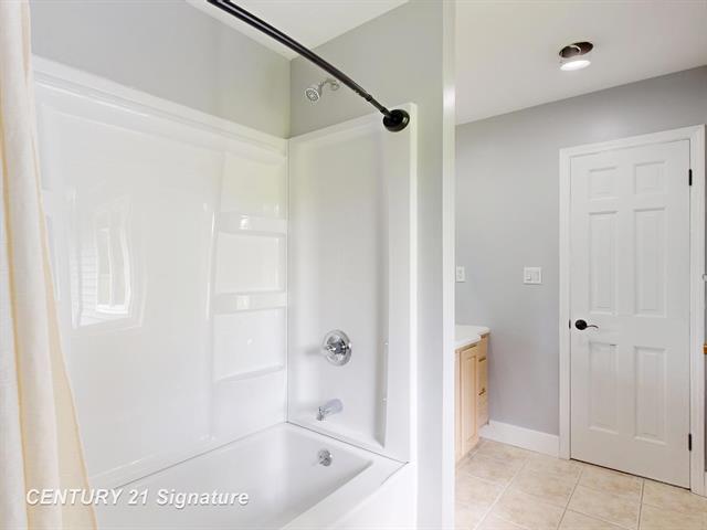 Builiding view fifty two for 7492 River, Flushing, MI. 48433