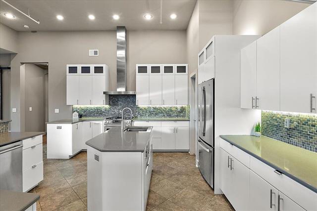 Builiding view seven for 230 Kalamazoo Mall, Kalamazoo, MI. 49007