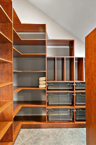 Builiding view ten for 230 Kalamazoo Mall, Kalamazoo, MI. 49007