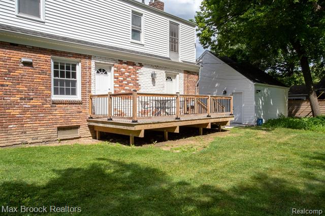 Builiding view forty three for 25830 Berkley, Huntington Woods, MI. 48070