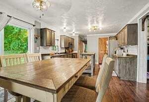 Builiding view eight for 668 Westbrook Ave, Battle Creek, MI. 49014