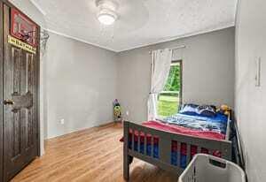 Builiding view nine for 668 Westbrook Ave, Battle Creek, MI. 49014
