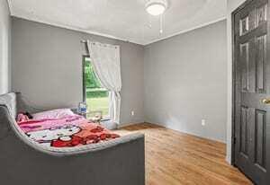 Builiding view ten for 668 Westbrook Ave, Battle Creek, MI. 49014
