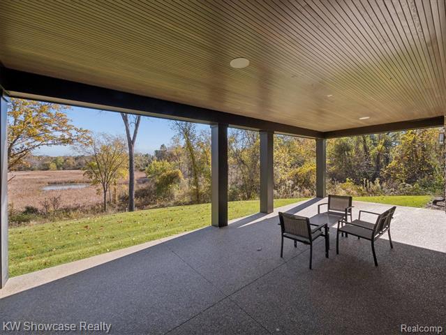 Builiding view forty five for 1164 Lake Forest Way, Milford, MI. 48380