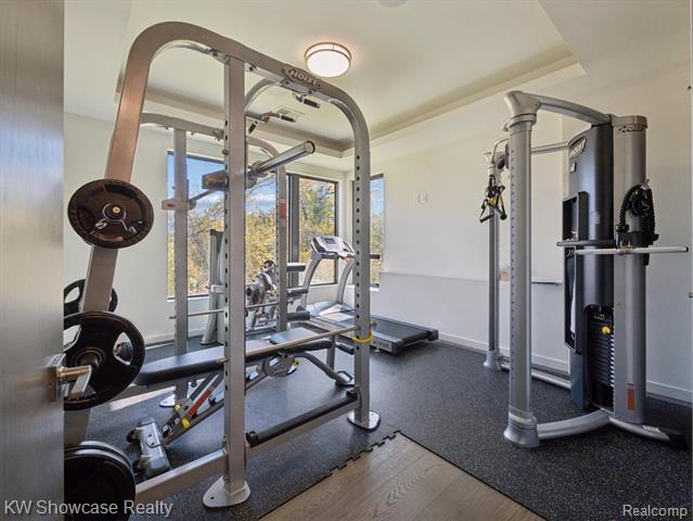 Builiding view forty two for 1164 Lake Forest Way, Milford, MI. 48380