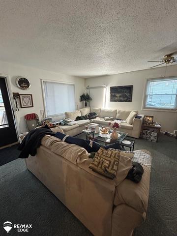 Builiding view two for 3010 Wyoming, Flint, MI. 48506