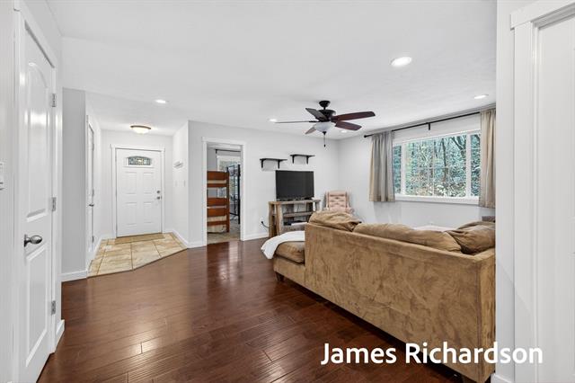 Builiding view four for 11521 144Th, West Olive, MI. 49460