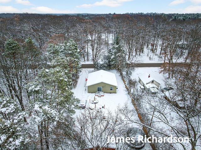 Builiding view twenty eight for 11521 144Th, West Olive, MI. 49460