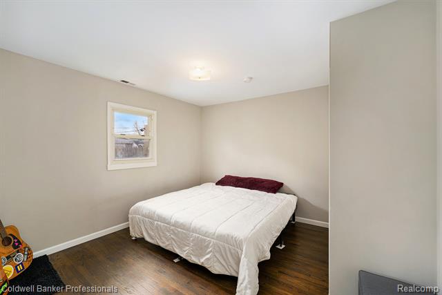 Builiding view seven for 550 Kennedy, Ypsilanti, MI. 48198