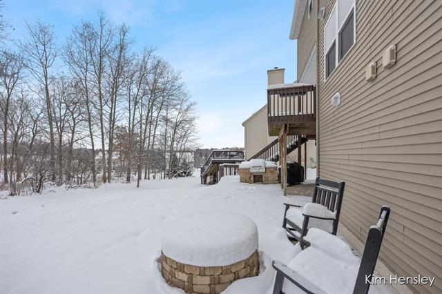 Builiding view forty two for 473 Orchard, Rockford, MI. 49341