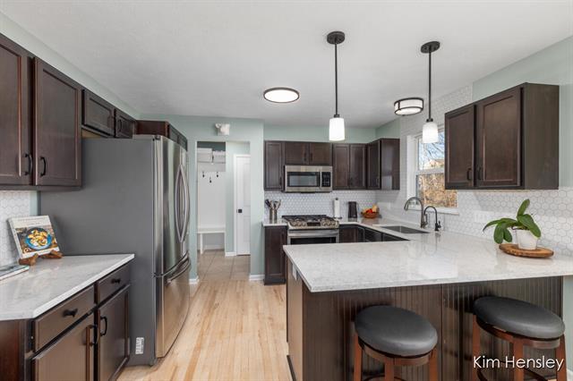 Builiding view ten for 473 Orchard, Rockford, MI. 49341