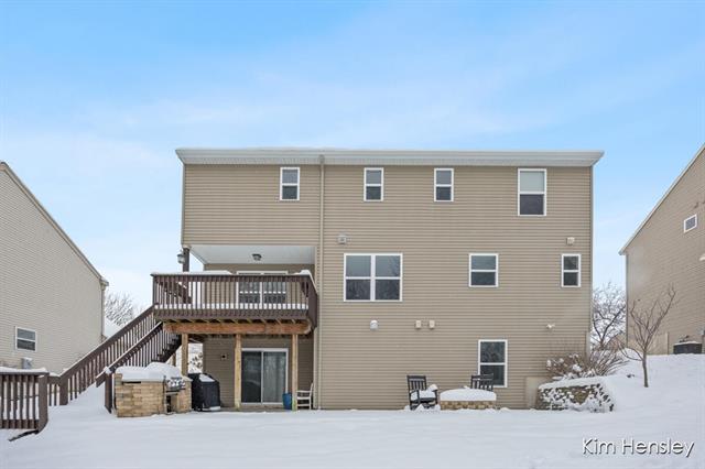 Builiding view thirty eight for 473 Orchard, Rockford, MI. 49341