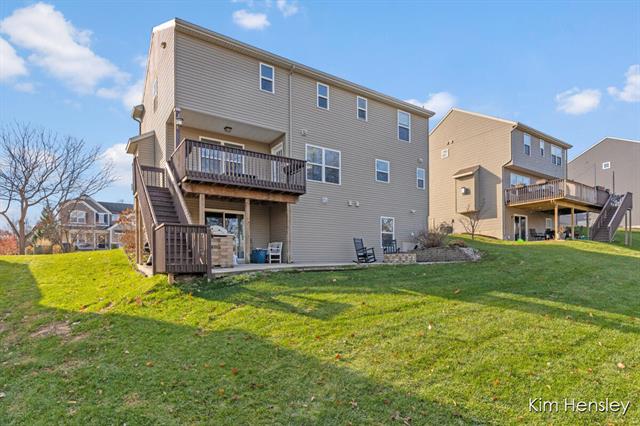 Builiding view thirty five for 473 Orchard, Rockford, MI. 49341