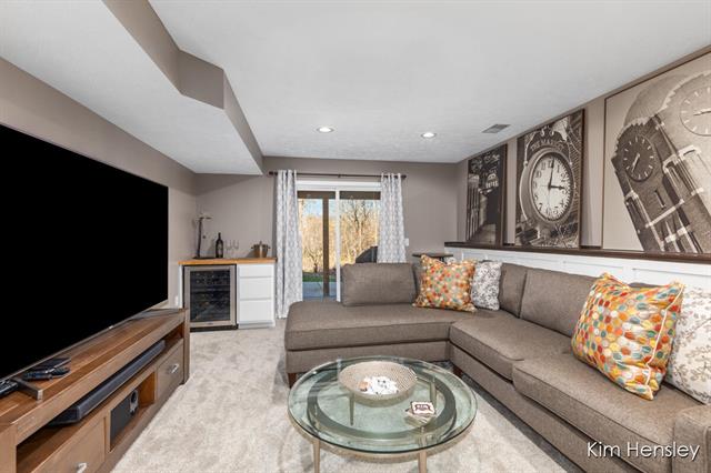 Builiding view twenty five for 473 Orchard, Rockford, MI. 49341