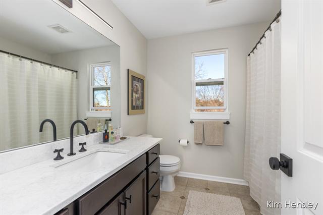 Builiding view twenty one for 473 Orchard, Rockford, MI. 49341