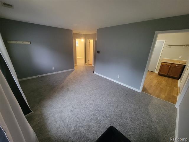 Builiding view four for 213 Broadway, Battle Creek, MI. 49037