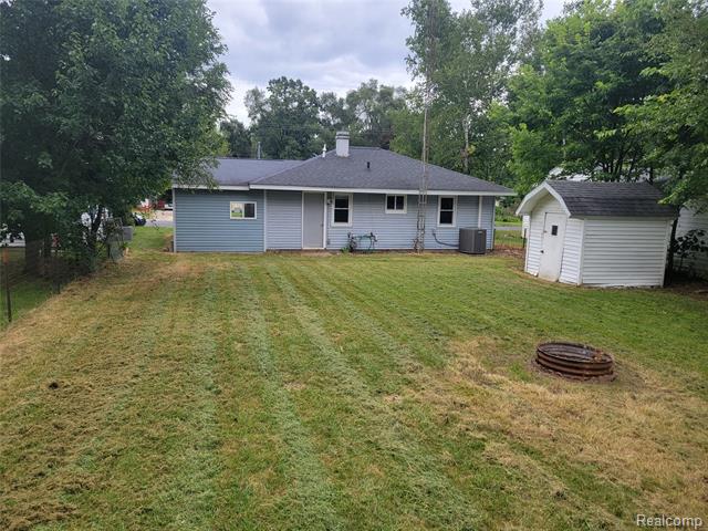 Builiding view seven for 213 Broadway, Battle Creek, MI. 49037