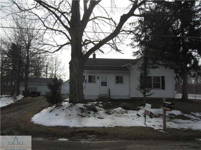 front view for 709 Hyatt Street, Eaton Rapids, Mi. 48827