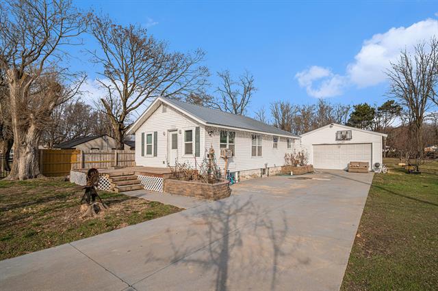 Builiding view two for 69819 Nottawa, Sturgis, MI. 49091