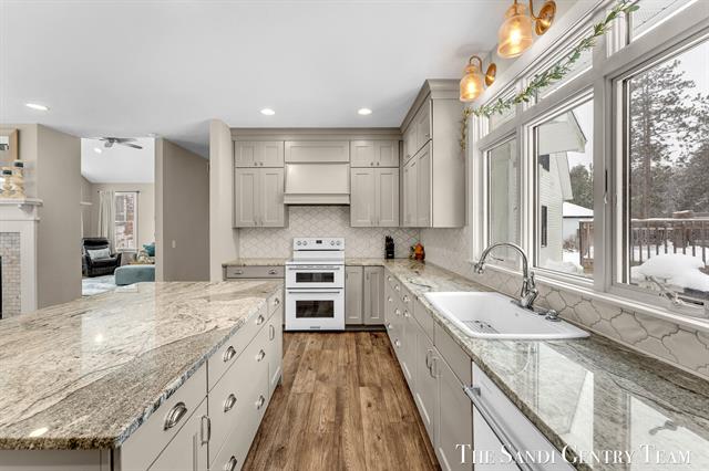 Builiding view eighteen for 16527 Lake Michigan, West Olive, MI. 49460