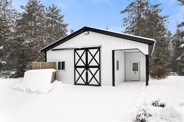 Builiding view fifty seven for 16527 Lake Michigan, West Olive, MI. 49460