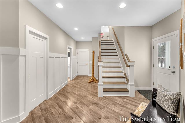 Builiding view ten for 16527 Lake Michigan, West Olive, MI. 49460