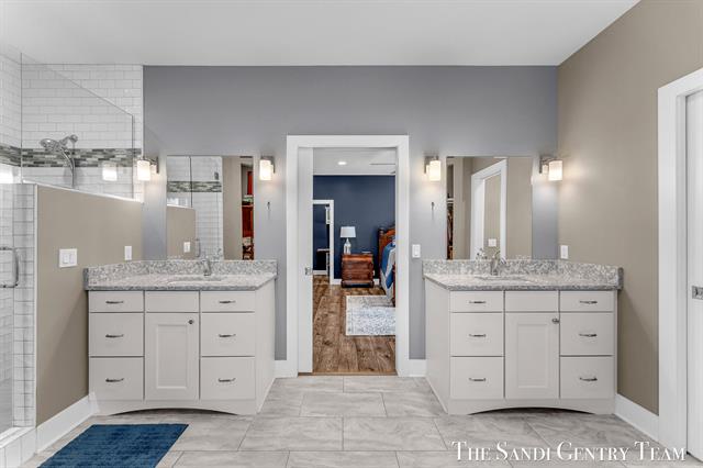 Builiding view thirty four for 16527 Lake Michigan, West Olive, MI. 49460