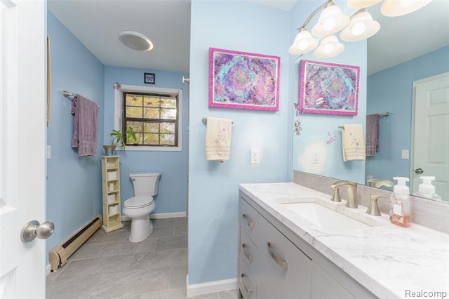 Builiding view eleven for 5670 Fowlerville Rd, Fowlerville, MI. 48836