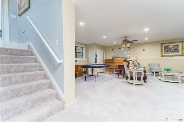 Builiding view fourteen for 5670 Fowlerville Rd, Fowlerville, MI. 48836