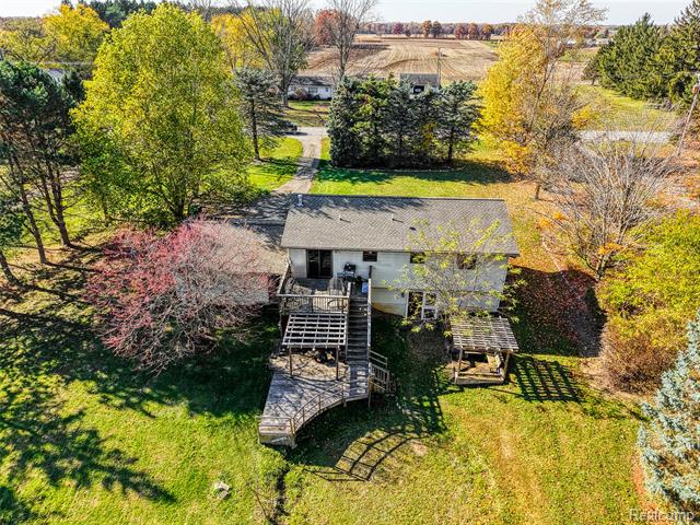 Builiding view twenty for 5670 Fowlerville Rd, Fowlerville, MI. 48836