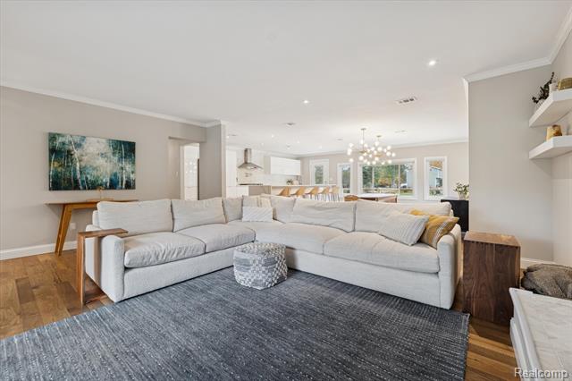 Builiding view ten for 5100 Oak Hill Rd, Clarkston, MI. 48348