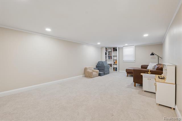 Builiding view thirty six for 5100 Oak Hill Rd, Clarkston, MI. 48348